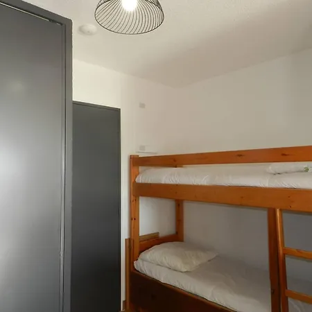 Apartament 2 Pieces Avec Piscine Et A - Fr-1-251-885