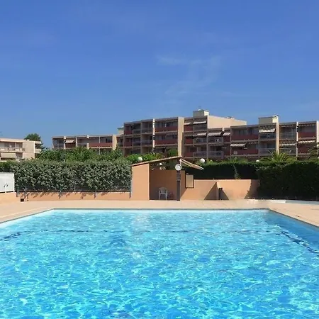 Lägenhet 2 Pieces Avec Piscine Et A - Fr-1-251-885 Bormes-les-Mimosas