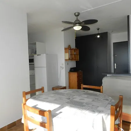 Apartman 2 Pieces Avec Piscine Et A - Fr-1-251-885
